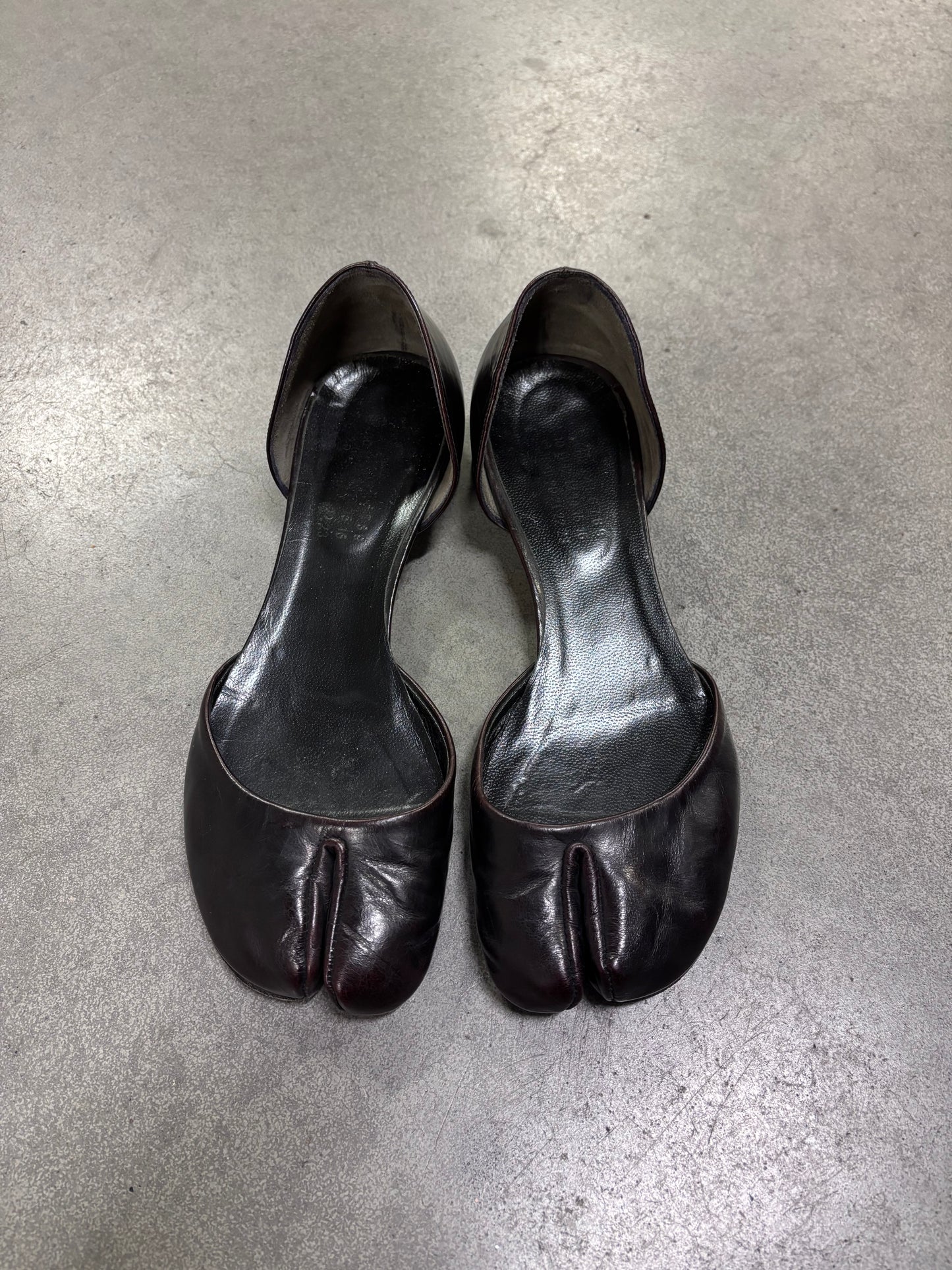 Maison Martin Margiela 1999 black oxblood tabis
