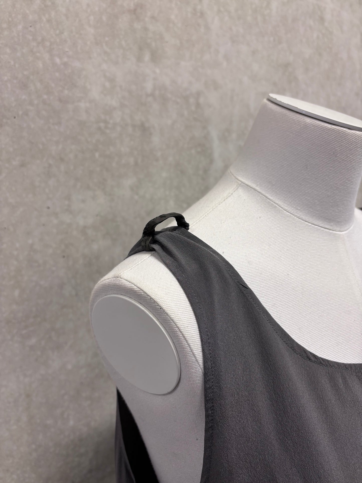 Maison Martin Margiela S/S 1999 white label chain top