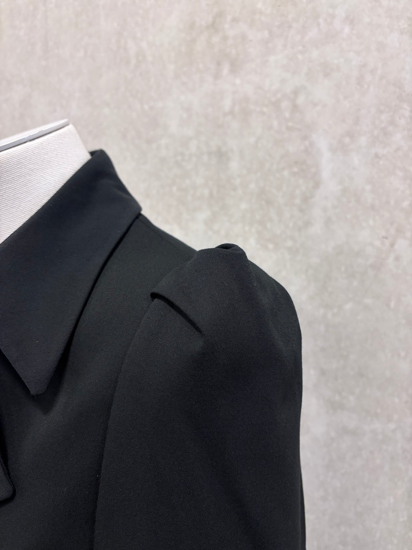 Lieve van Gorp Fall 2000 puff shoulder blazer