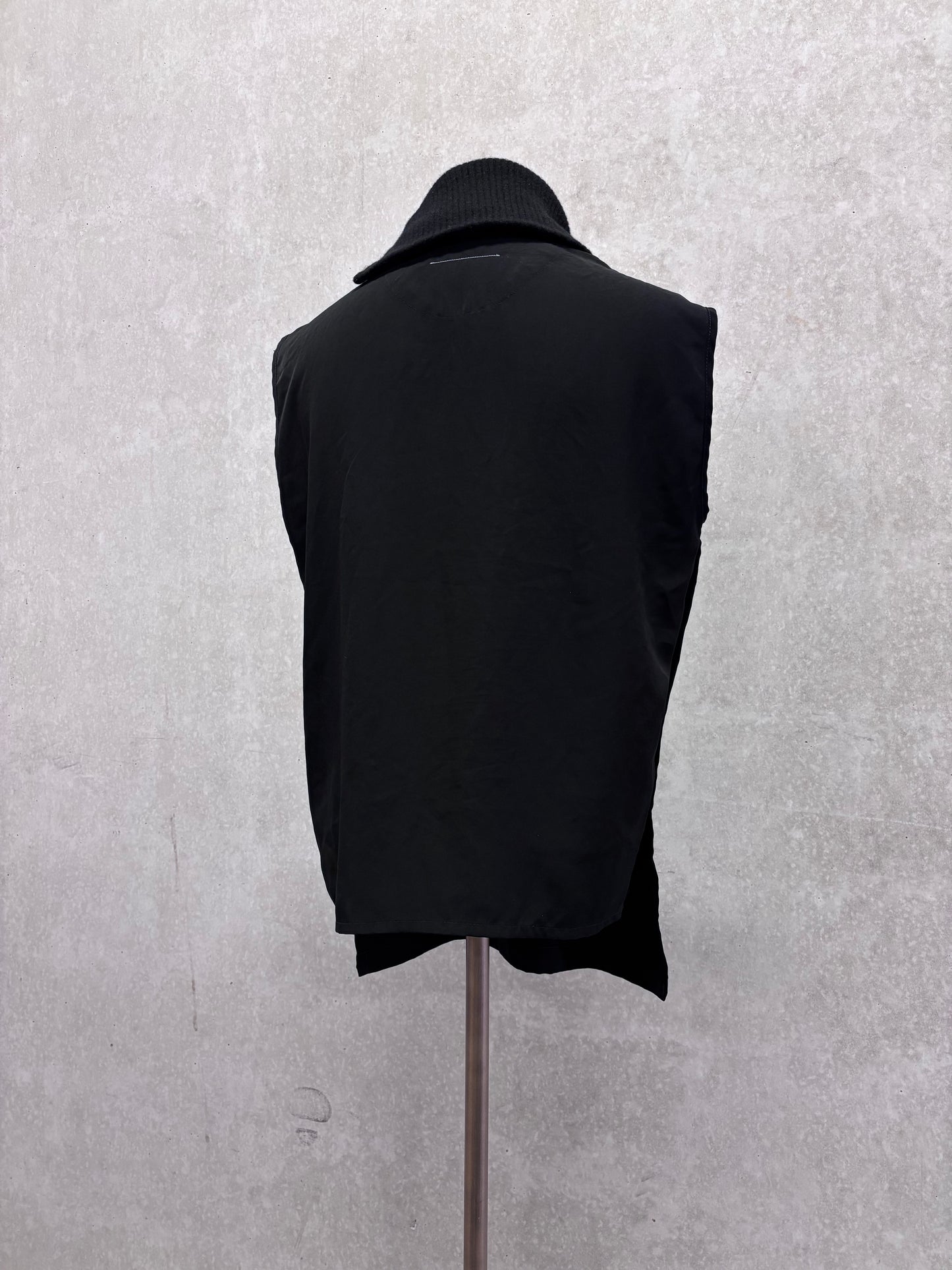 MM6 F/W 2011 double layer top F/W 2011