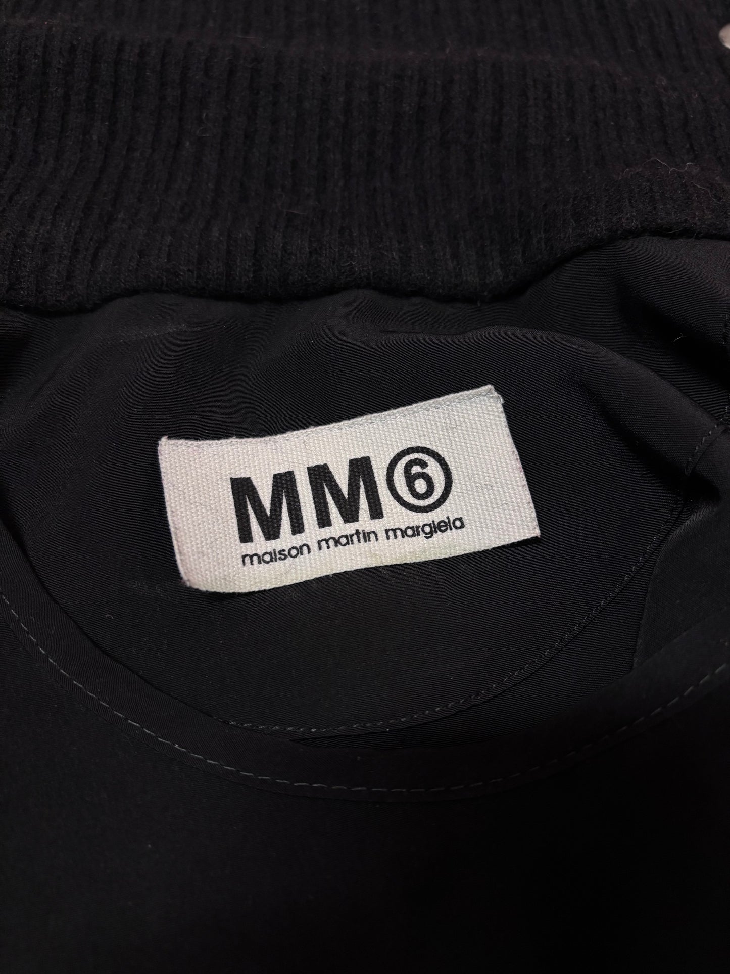 MM6 F/W 2011 double layer top F/W 2011