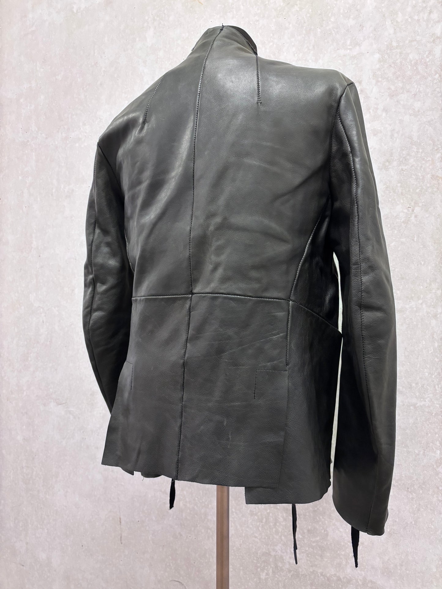 Cedric Jacquemyn A/W 15-16 assymetric zipped jacket