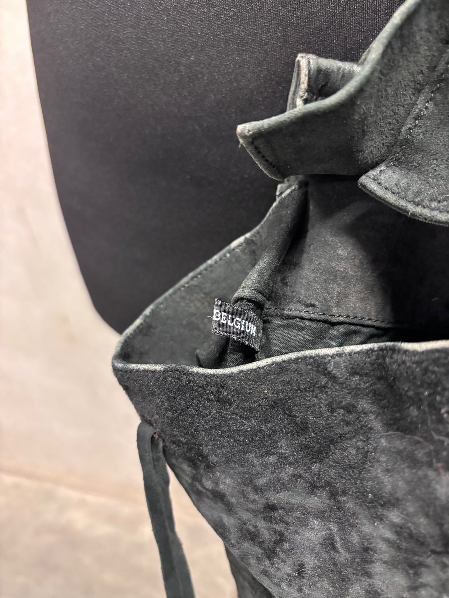 Ann Demeulemeester 90's/00's raw hide double postman shoulder bag