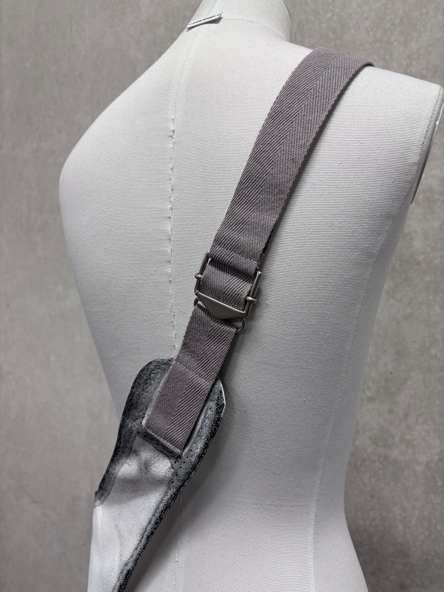 Maison Martin Margiela S/S 1999 artisanal Trompe L'œil saddle bag