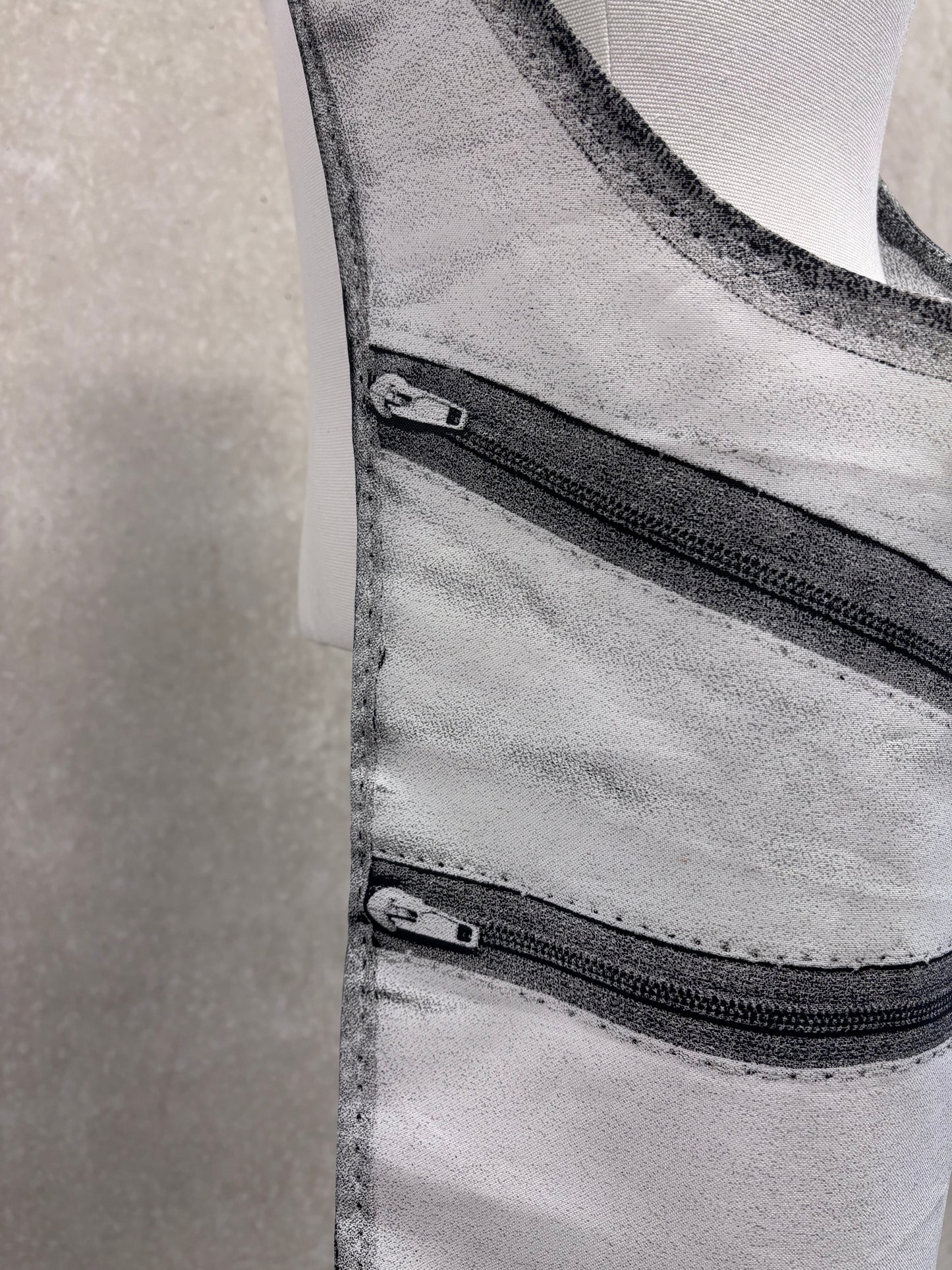 Maison Martin Margiela S/S 1999 artisanal Trompe L'œil saddle bag