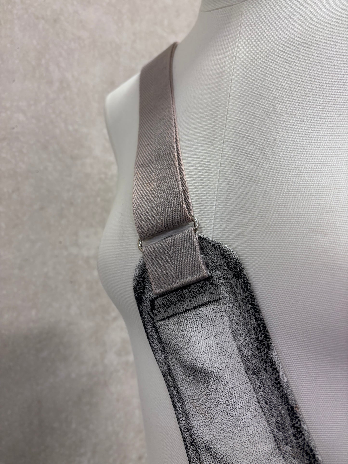 Maison Martin Margiela S/S 1999 artisanal Trompe L'œil saddle bag