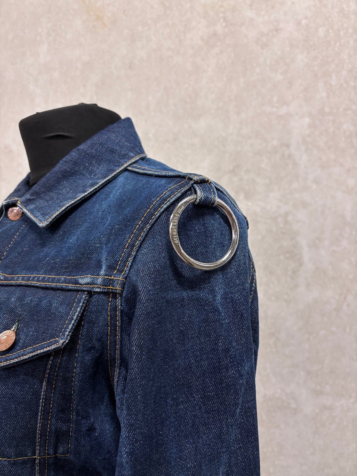 COATS & JACKETS