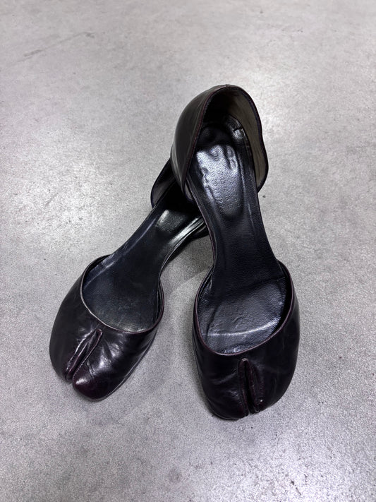 Maison Martin Margiela 1999 black oxblood tabis