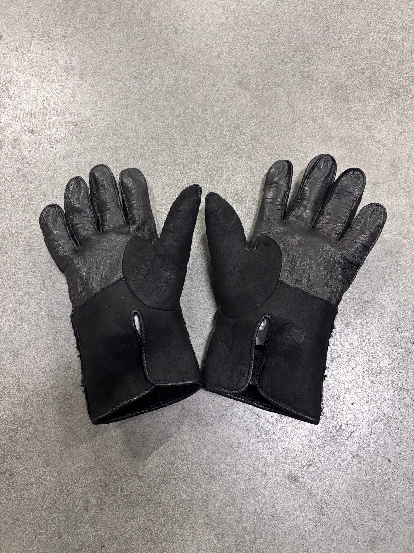 Maison Martin Margiela F/W 2011 leather shearling gloves