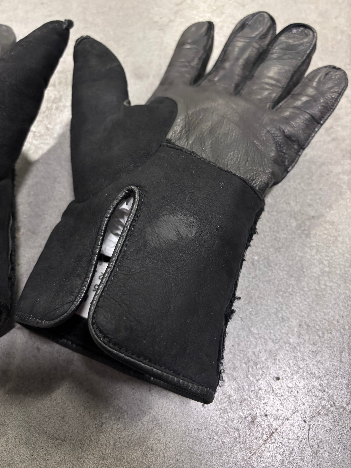 Maison Martin Margiela F/W 2011 leather shearling gloves