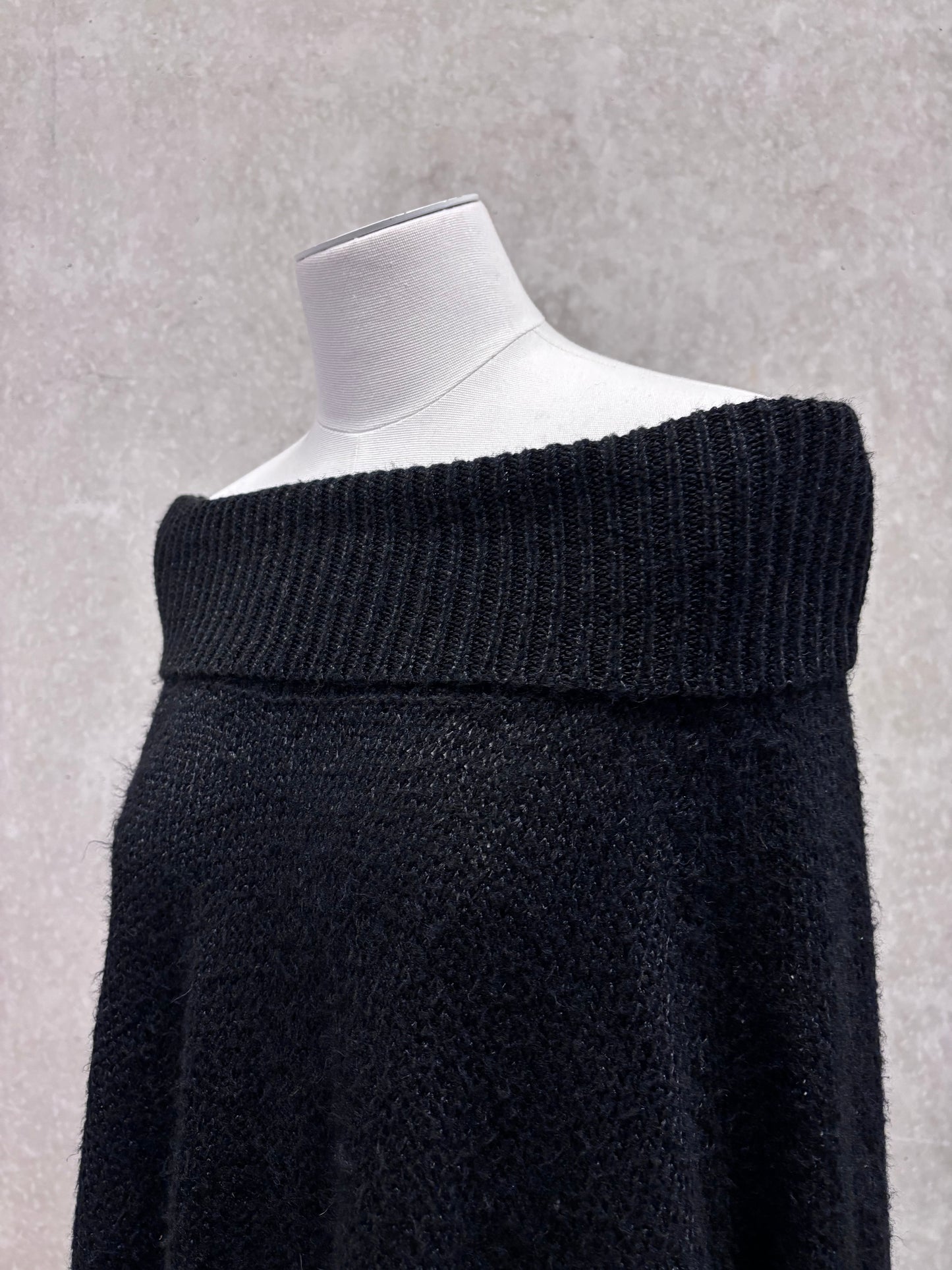 Ann Demeulemeester 2010's off-shoulder sweater