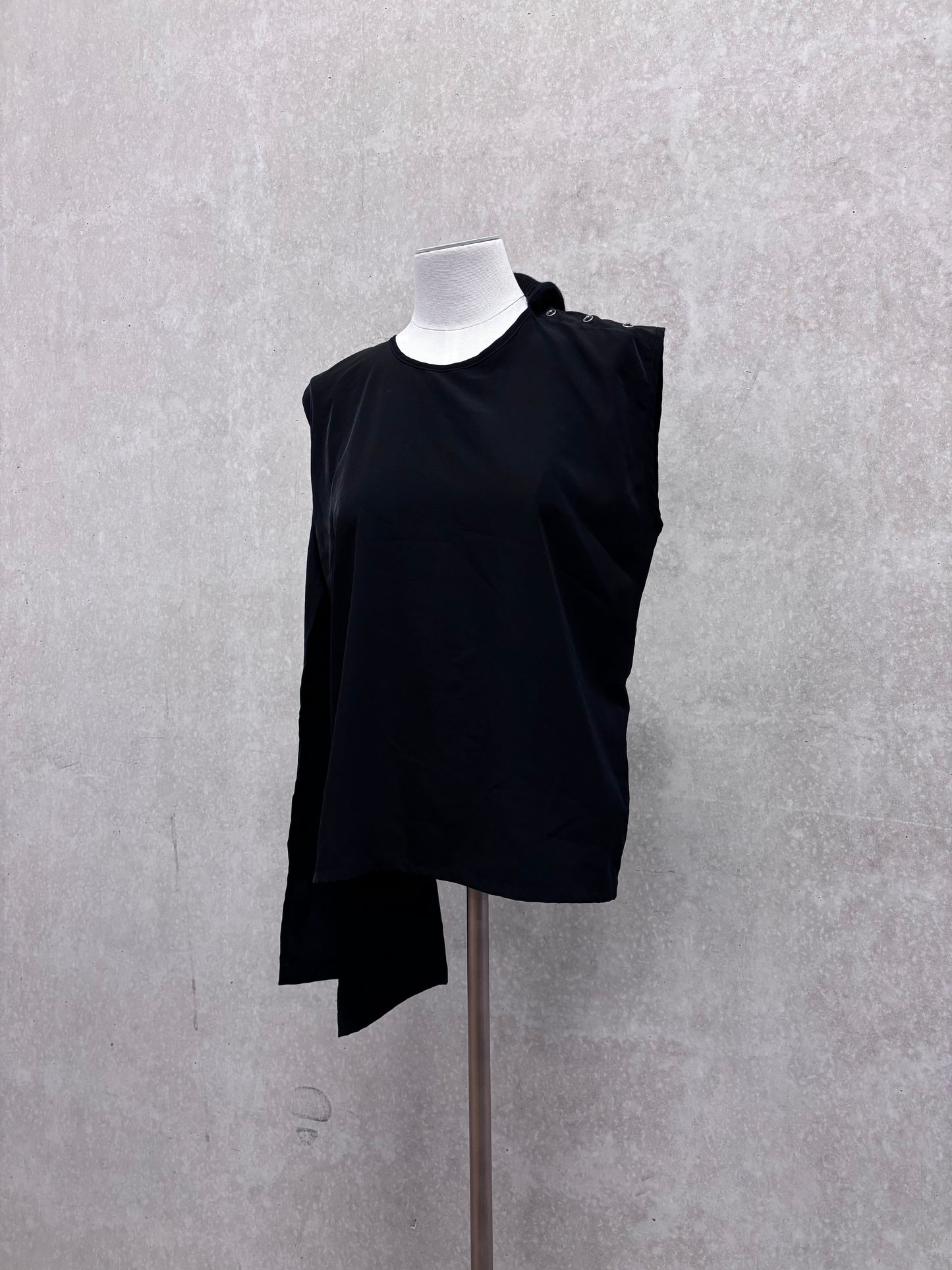 MM6  F/W 2011 double layer top F/W 2011
