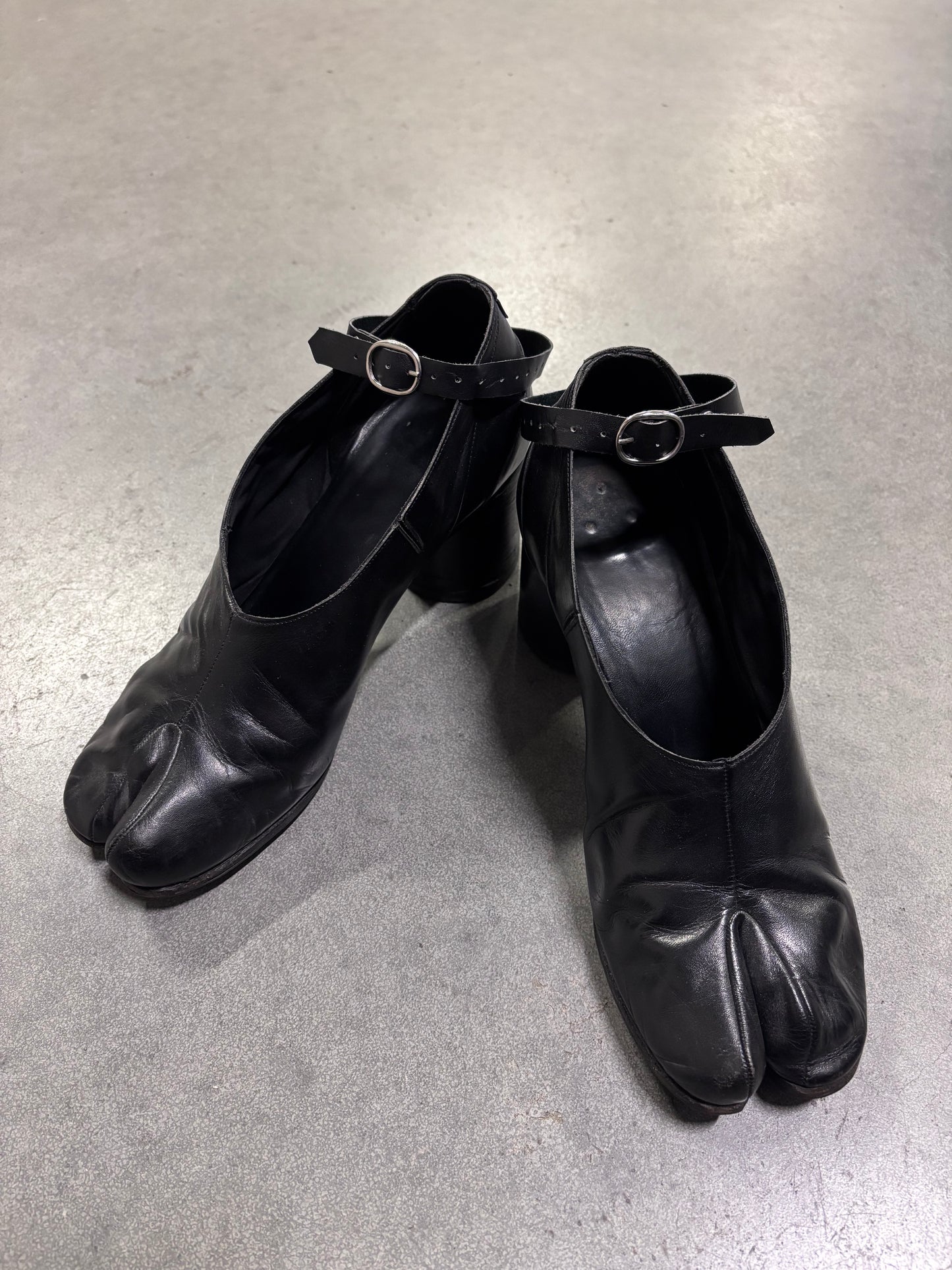 Maison Martin Margiela S/S 1995 ankle strap tabis