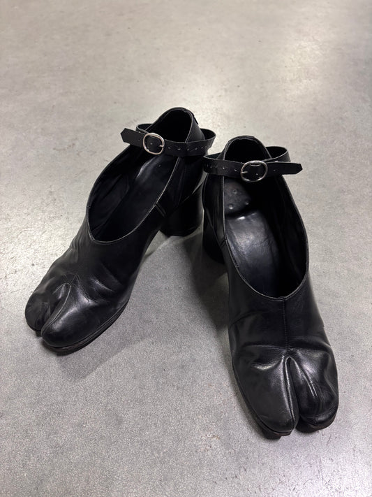 Maison Martin Margiela S/S 1995 ankle strap tabis
