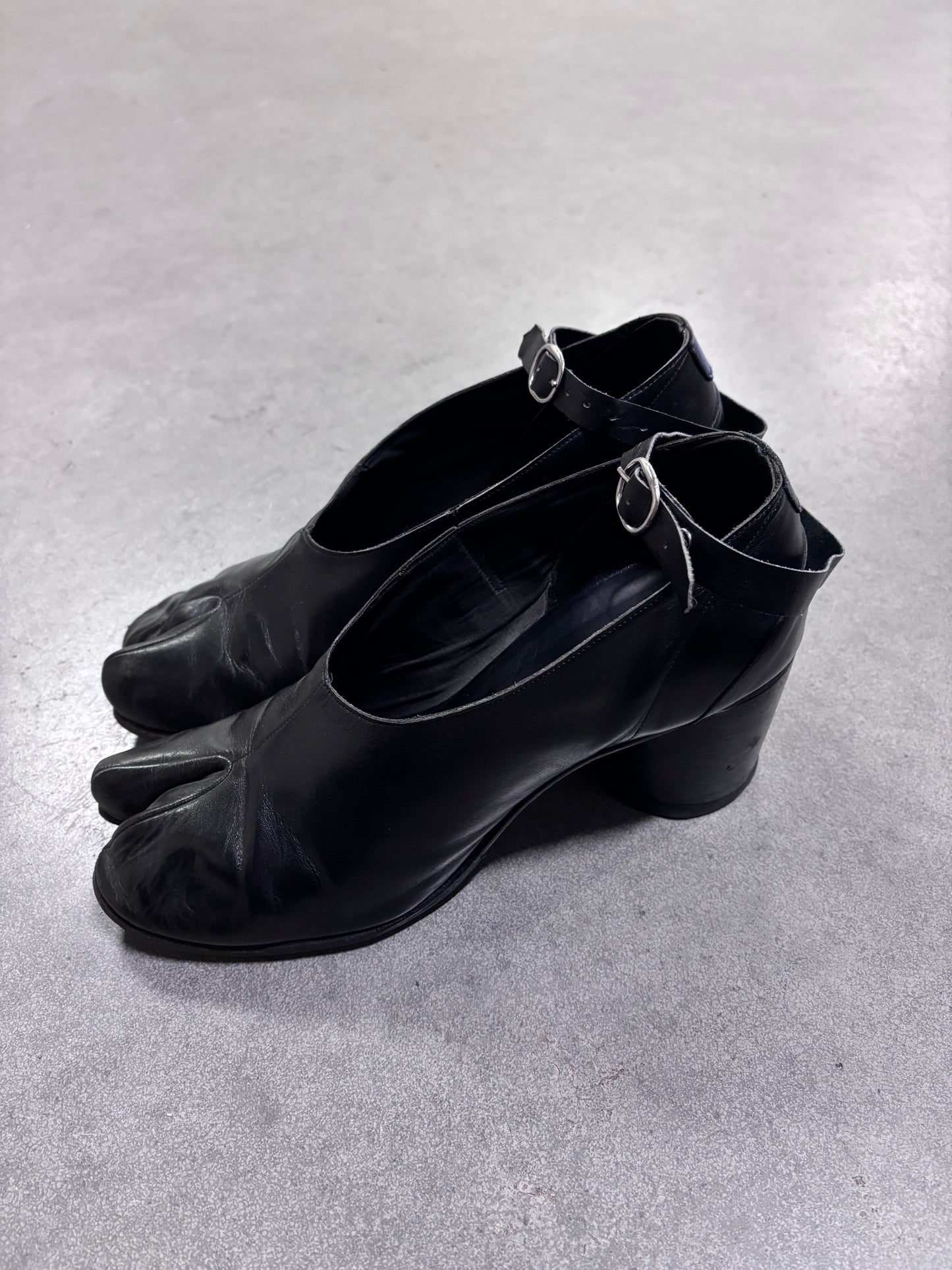 Maison Martin Margiela S/S 1995 ankle strap tabis